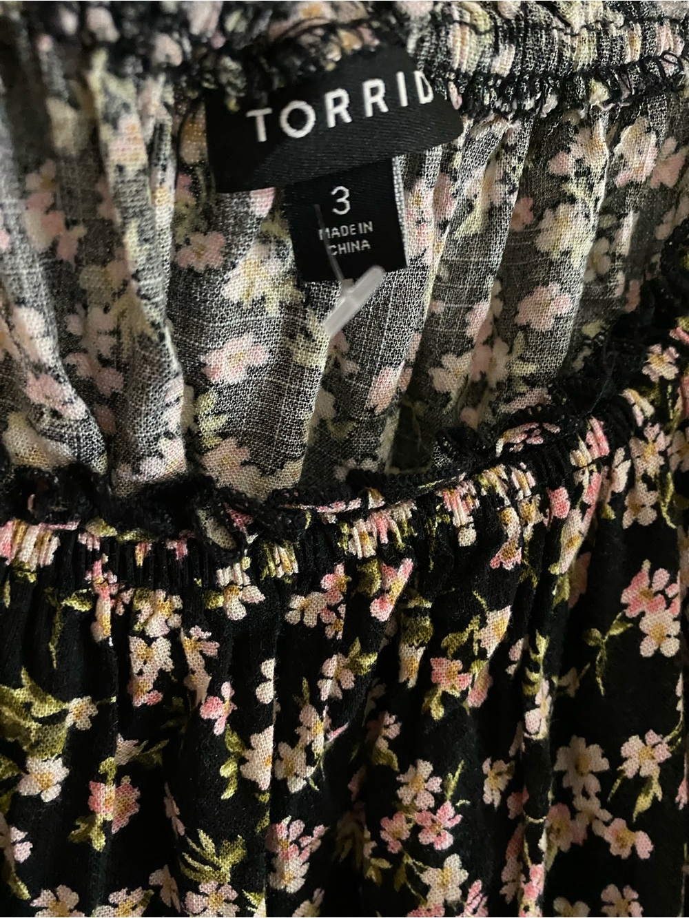 Torrid 3 Black Floral Square-Neck Peplum Blouse - Picture 3 of 4